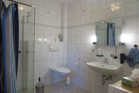 Innenansicht des Badezimmers