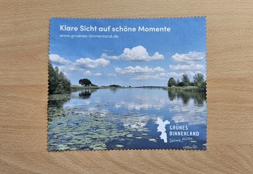 Ansicht Brillenputztuch mit Logo