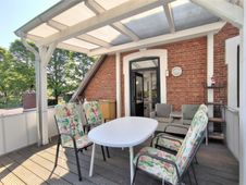 Balkon mit Sitzmöbeln