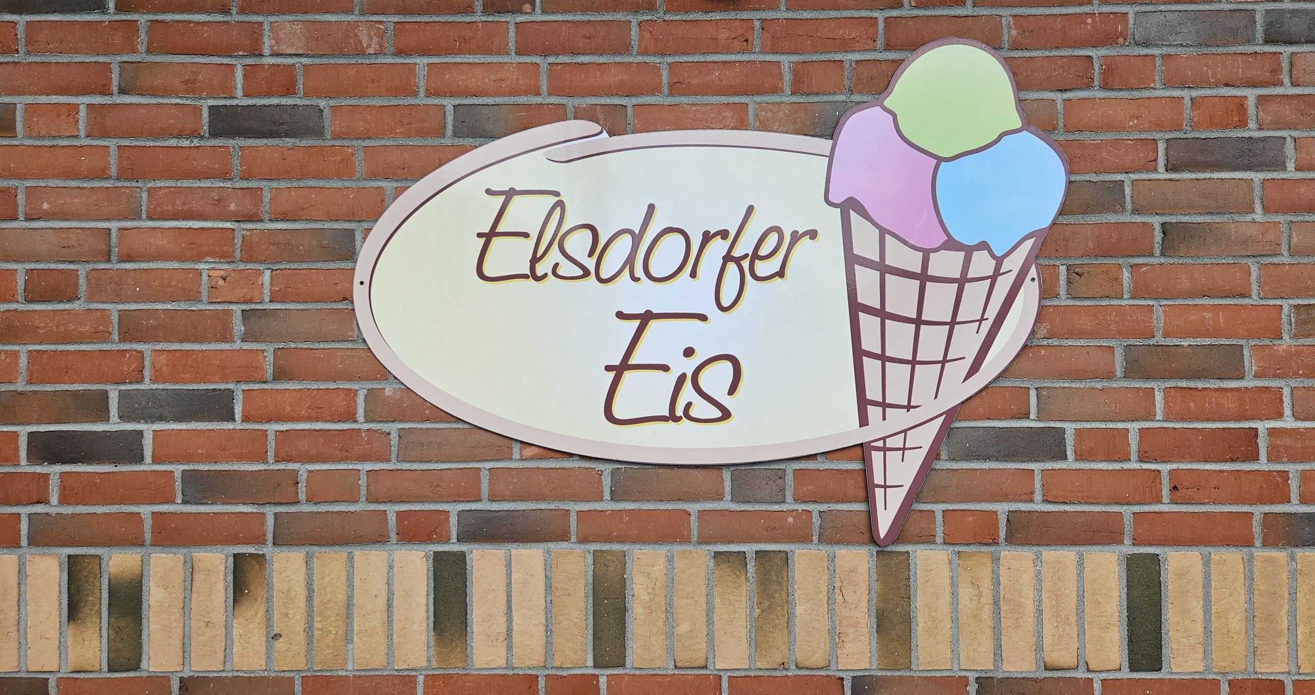 Das Elsdorfer Eis hat immer wieder neue Kreationen im Angebot.