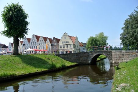 Fassade der Holländerstadt Friedrichstadt